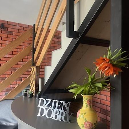 Happy 4 Aparthotel Krosno Exterior photo